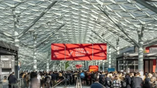 米兰国际家具展 2023 开幕：Rho Fiera 等你来