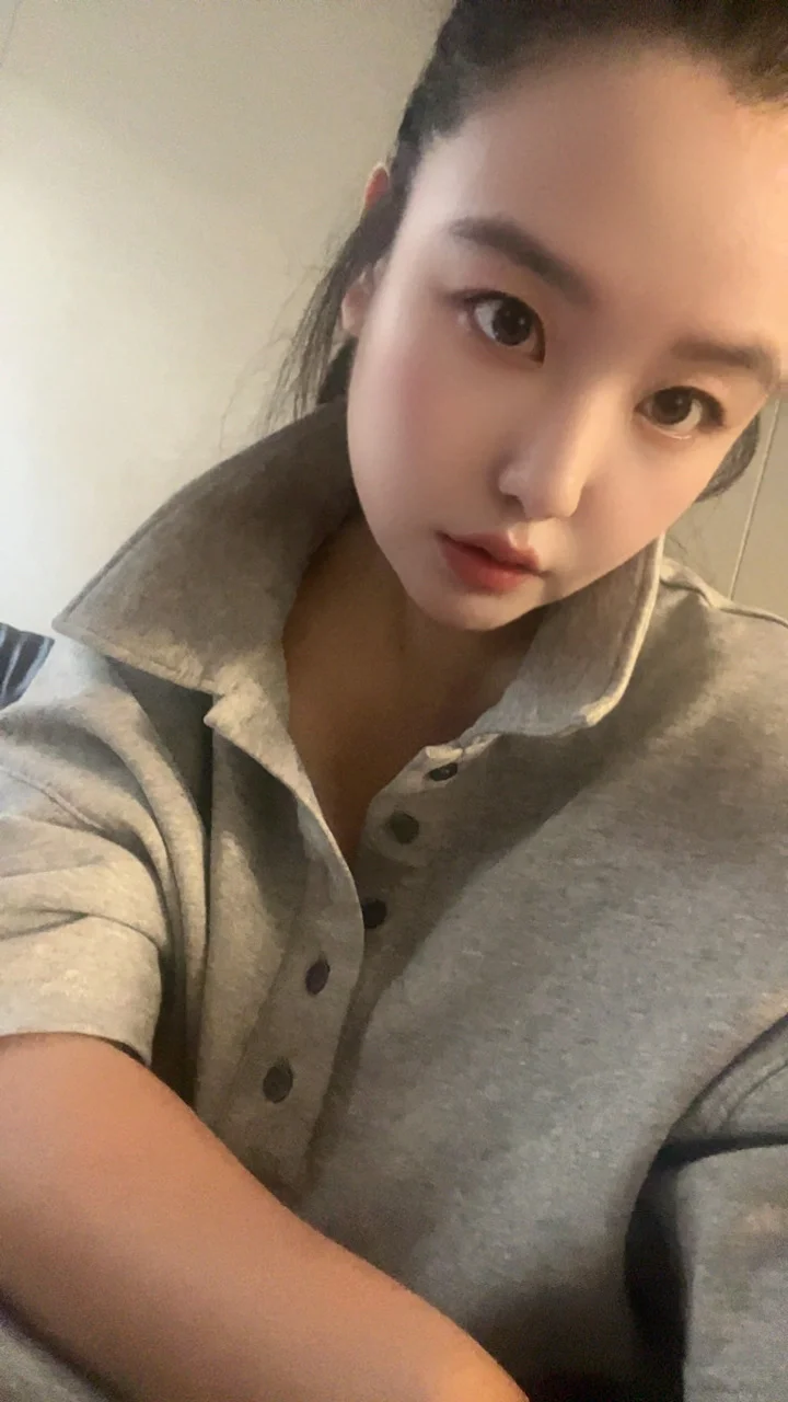 周海勤生活照