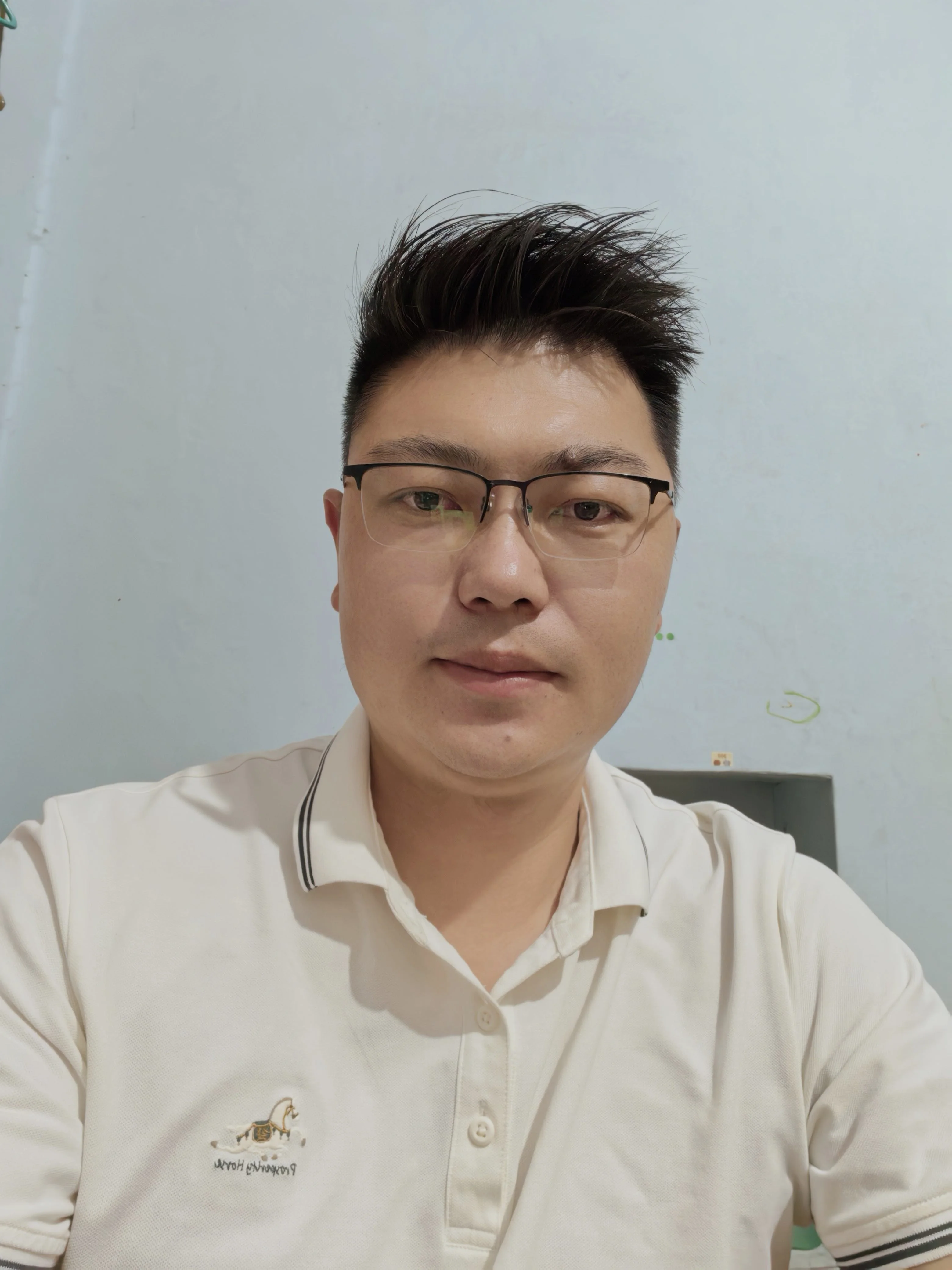 蔡永飞生活照