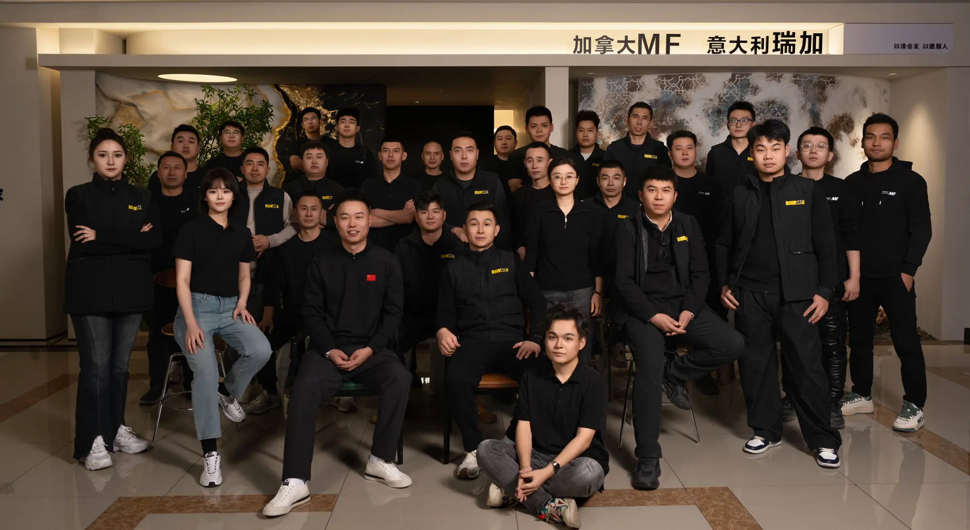 [施工大于一切，自媒体是放大器，2026年8月26日，浙江省杭州市滨江区，华东艺术涂装网]