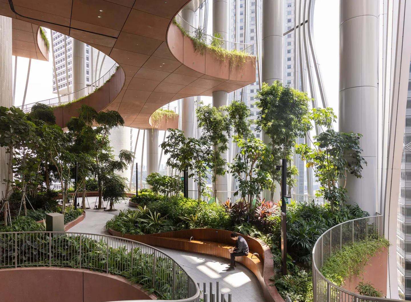 La Fabbrica dell’Aria 植物空气净化系统的绿墙装置