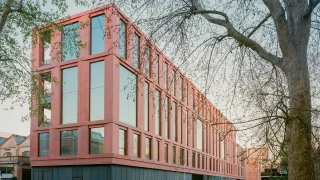 聆听、直觉与实验：Park Associati 的设计文化宣言