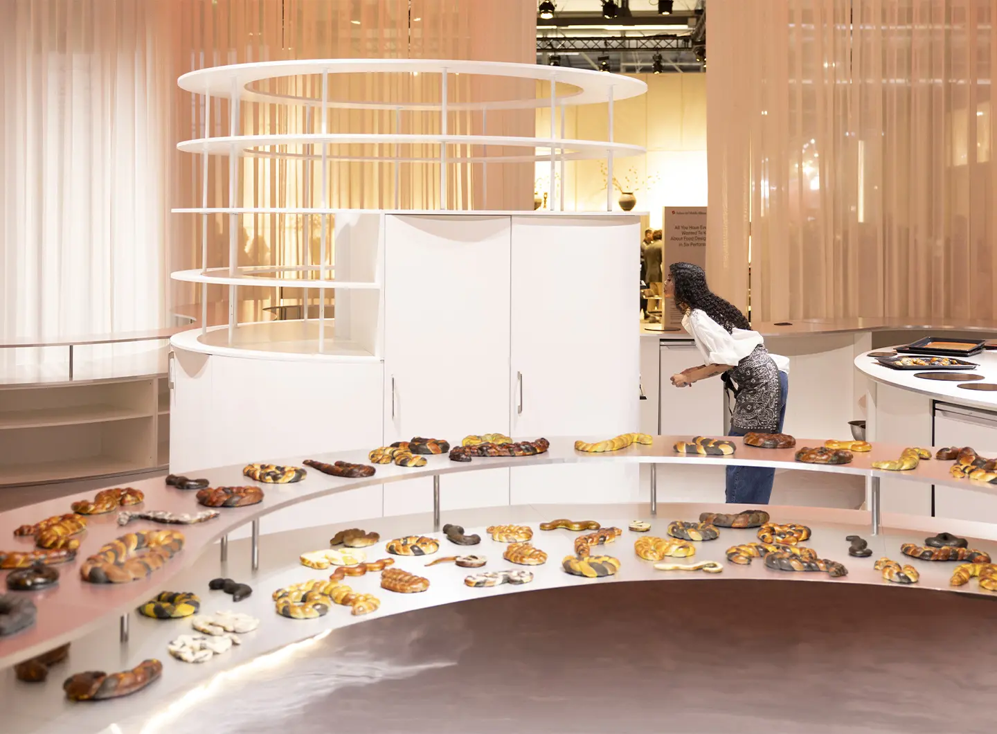 SaloneSatellite 展区与年轻设计师作品
